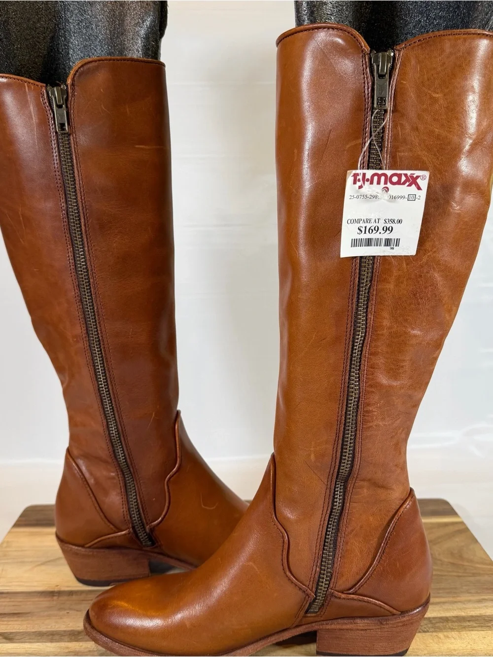 Frye Carson Piping Tall Women’s Leather Riding Boots - Caramel Brown Sz 5.5 NWT